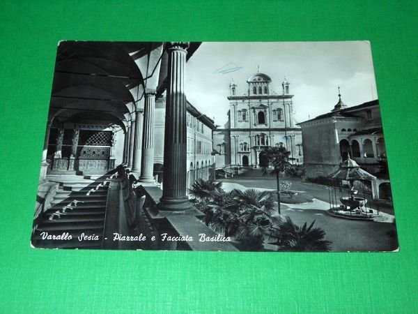 Cartolina Varallo Sesia - Piazzale e Facciata Basilica 1957