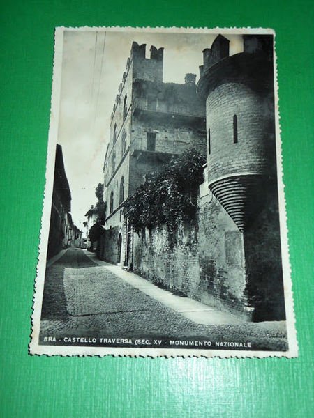 Cartolina Bra - Castello Traversa - Monumento Nazionale 1950 ca