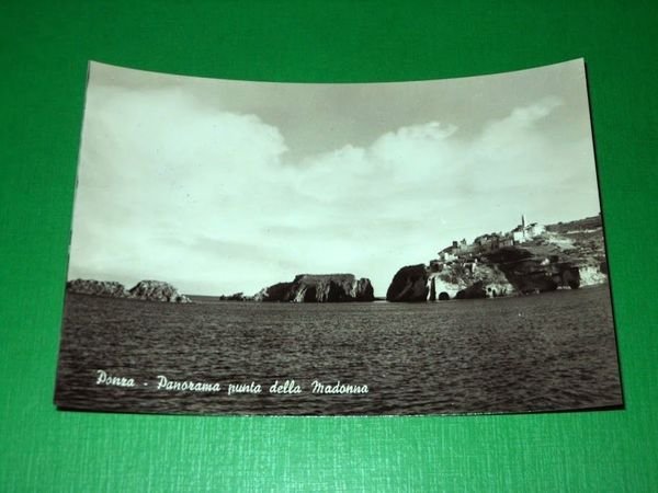 Cartolina Ponza - Panorama punta della Madonna 1960 ca