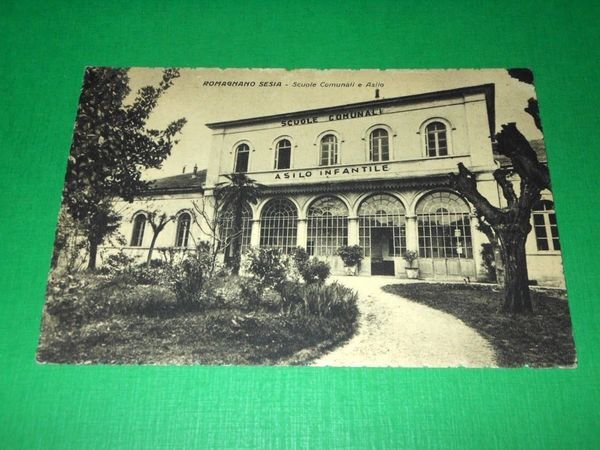 Cartolina Romagnano Sesia ( Novara ) - Scuole Comunali e …