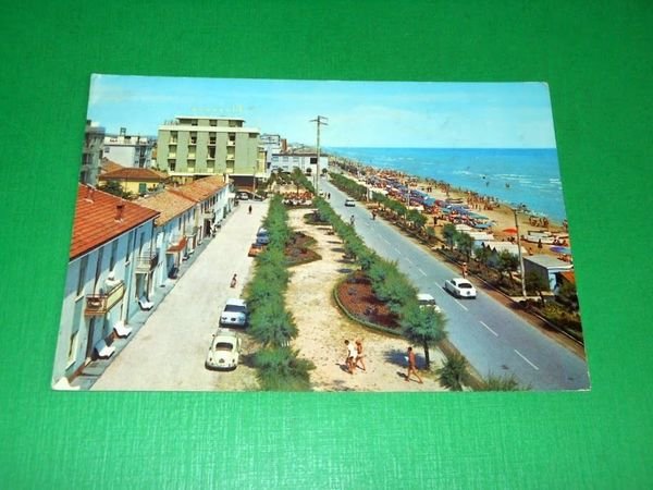 Cartolina Marotta - Lungomare e spiaggia 1974