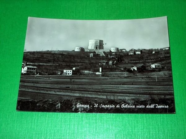 Cartolina Gorizia - Il Sacrario di Oslavia visto dall' Isonzo …