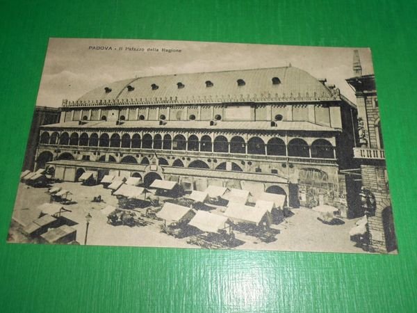 Cartolina Padova - Il Palazzo della Ragione 1920 ca | Immagine principale
