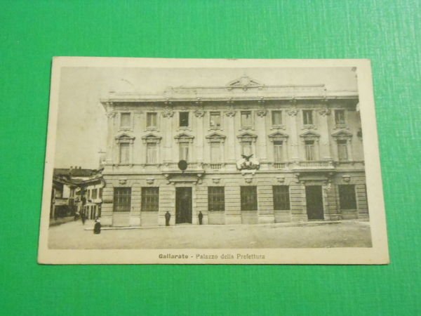 Cartolina Gallarate - Palazzo della Prefettura 1920