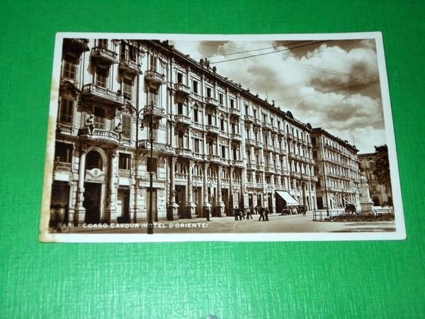 Cartolina Bari - Corso Cavour - Hotel d' Oriente 1933