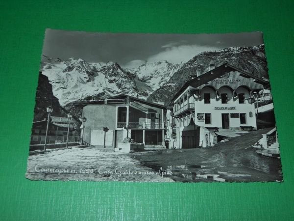 Cartolina Courmayeur - Casa Guide e museo alpino 1959