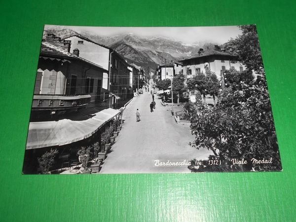 Cartolina Bardonecchia - Viale Medail 1953