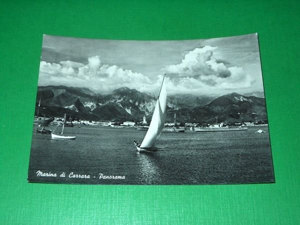 Cartolina Marina di Carrara - Panorama 1956