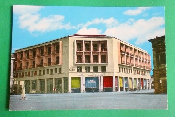 Cartolina Milano - Pegognaga - Piazza Matteotti - 1964