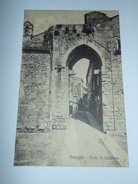 Cartolina Perugia - Porta S. Susanna 1910 ca