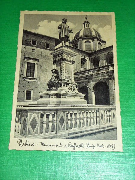 Cartolina Urbino - Monumento a Raffaello 1940 ca