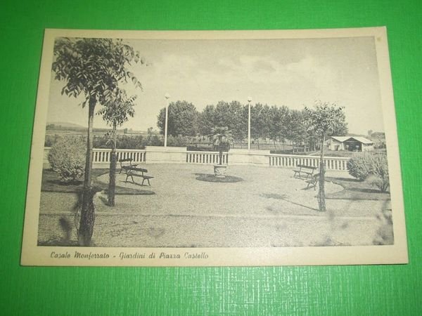 Cartolina Casale Monferrato - Giardini di Piazza Castello 1940 ca … | Immagine principale