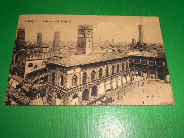 Cartolina Bologna - Palazzo del Podestà 1915