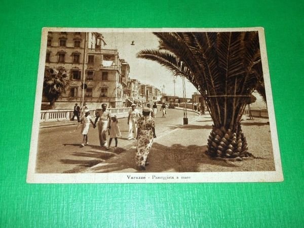 Cartolina Varazze - Passeggiata a mare 1939