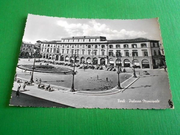 Cartolina Forlì - Palazzo Municipale 1957