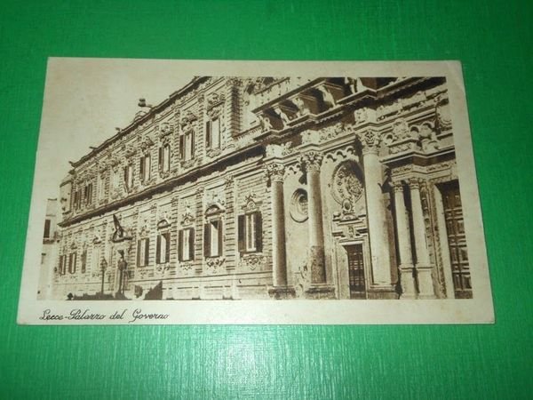 Cartolina Lecce - Palazzo del Governo 1935