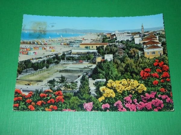 Cartolina Riviera di Rimini - La grande spiaggia 1962