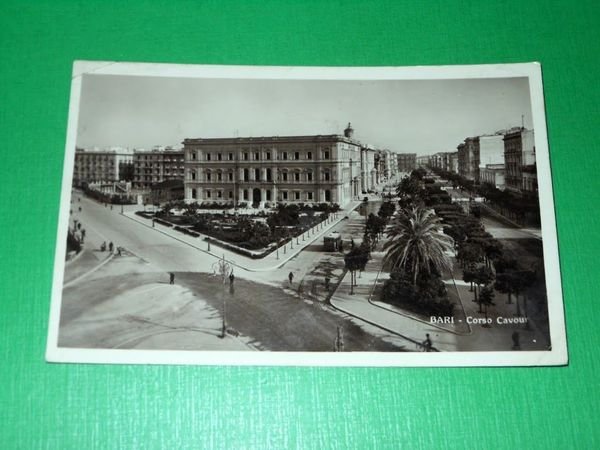Cartolina Bari - Corso Cavour 1933