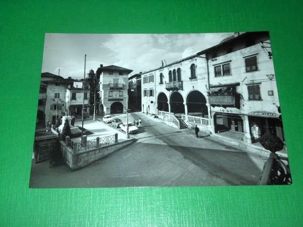 Cartolina Gemona del Friuli - Piazza del Municipio con Monumento …