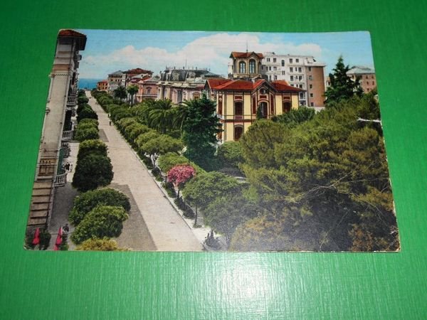 Cartolina Chiavari - Viale degli Aranci 1962