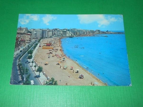 Cartolina Crotone - Viale Gramsci 1979