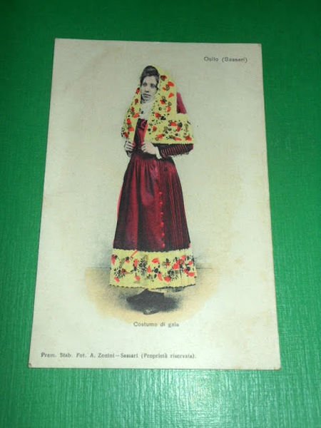 Cartolina Osilo ( Sassari ) - Costume di gala 1900 …