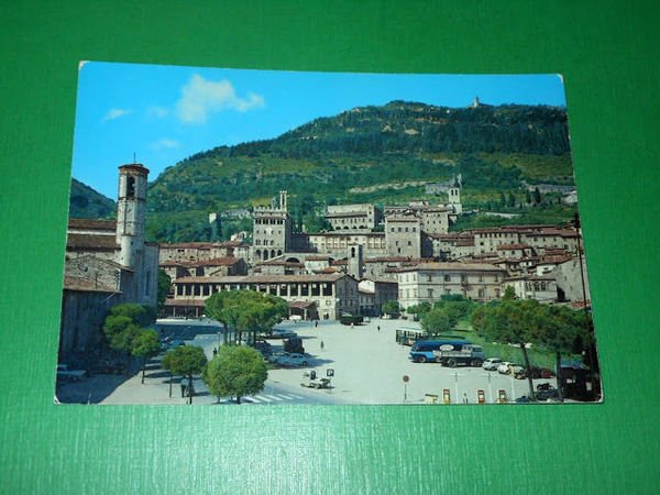 Cartolina Gubbio - Piazza 40 Martiri 1965 ca