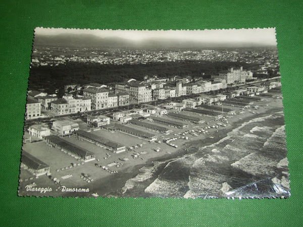 Cartolina Viareggio - Panorama -- 1952