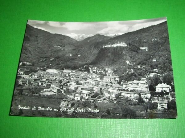 Cartolina Veduta di Varallo e il Sacro Monte 1954.