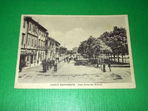 Cartolina Casale Monferrato - Viale Leonardo Bistolfi 1950