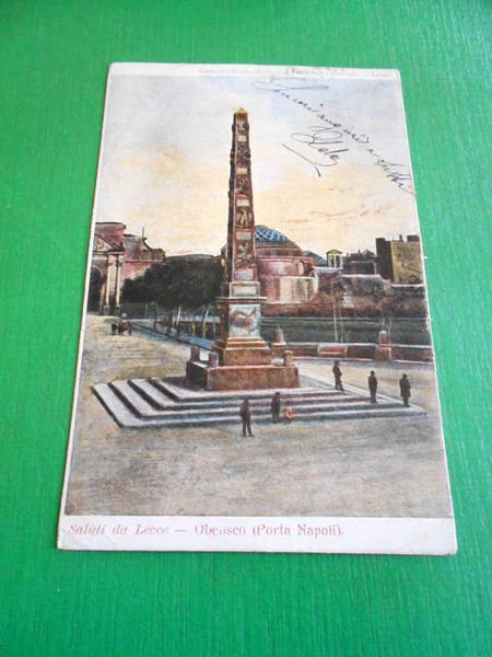 Cartolina Saluti da Lecce - Obelisco ( Porta Napoli ) …