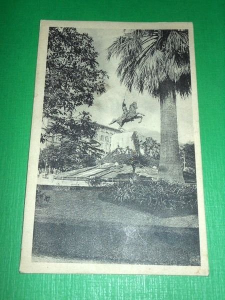 Cartolina La Spezia - Monumento a G. Garibaldi 1941
