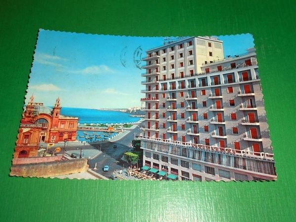 Cartolina Bari - Teatro Margherita 1959