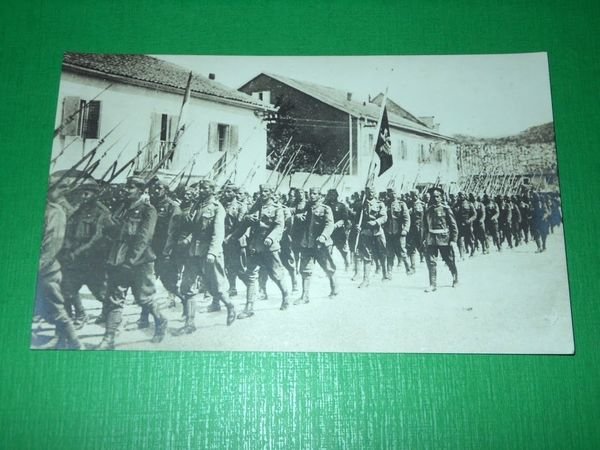 Cartolina Militaria - Fanteria Montenegrina verso la frontiera austriaca 1917 …