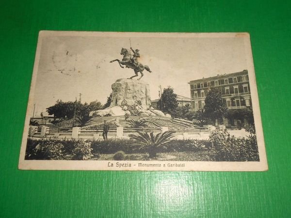 Cartolina La Spezia - Monumento a Garibaldi 1919