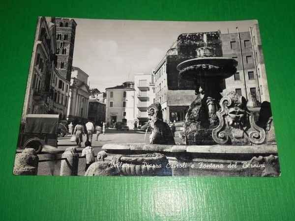 Cartolina Velletri - Piazza Cairoli e Fontana del Bernini 1955