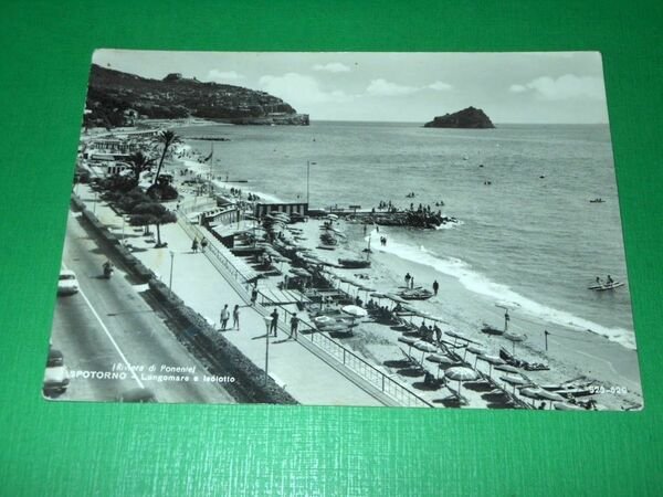 Cartolina Spotorno - Lungomare e Isolotto 1965.