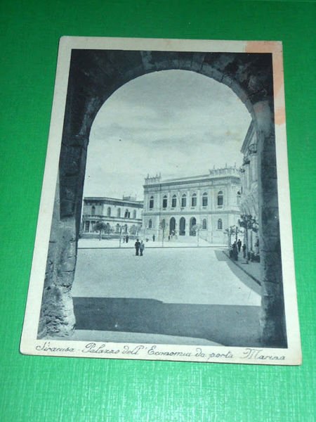 Cartolina Siracusa - Palazzo dell' Economia da porta Marina 1941