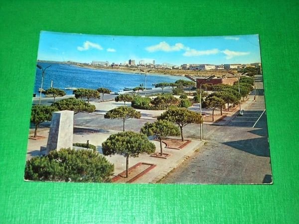 Cartolina Sant'Antioco - Lungomare C. Colombo 1972.