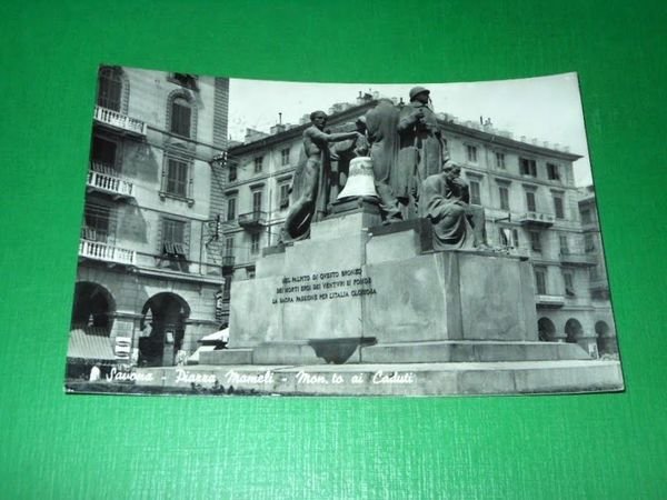 Cartolina Savona - Piazza Mameli - Monumento ai Caduti 1964.