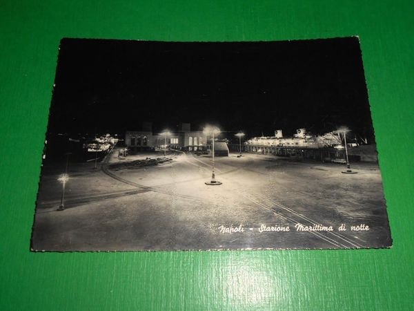 Cartolina Napoli - Stazione Marittima di notte 1953
