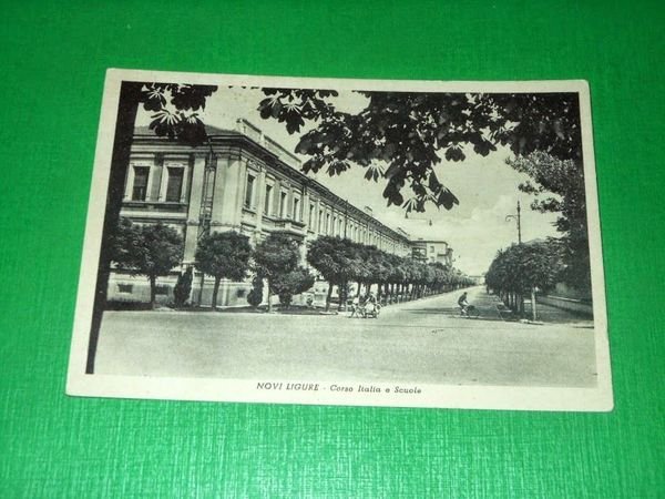 Cartolina Novi Ligure - Corso Italia e Scuole 1955 | Immagine Gallery 1