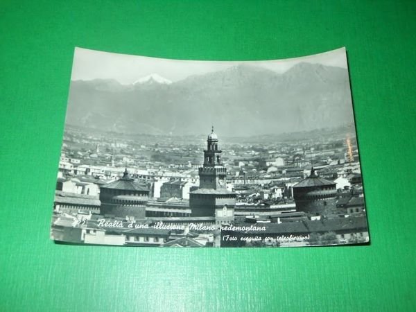 Cartolina Realtà di una illusione Milano pedemontana 1953
