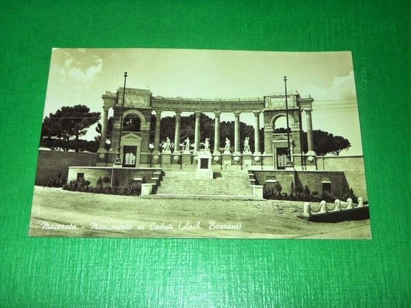 Cartolina Macerata - Monumento ai Caduti 1947