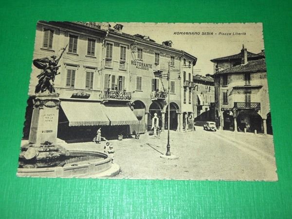 Cartolina Romagnano Sesia ( Novara ) - Piazza Libertà 1940 …