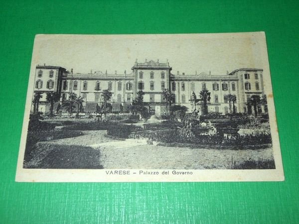 Cartolina Varese - Palazzo del Governo 1942