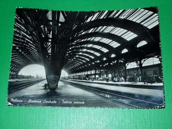 Cartolina Milano - Stazione Centrale - Tettoie interne 1955 ca