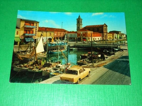 Cartolina Cesenatico - Porto e Piazza Garibaldi 1968