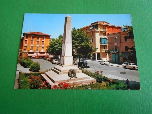 Cartolina Pianello Val Tidone - Piazza Umberto I° 1965 ca