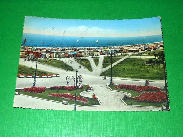 Cartolina Cesenatico - Spiaggia 1956